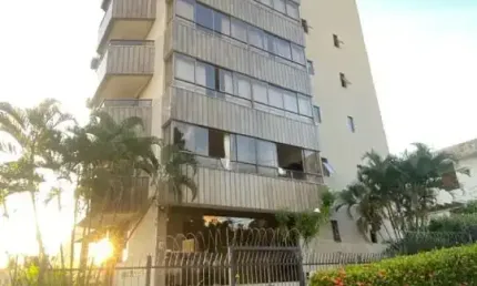 Prédio à venda na Avenida Oceânica, Ondina, Salvador