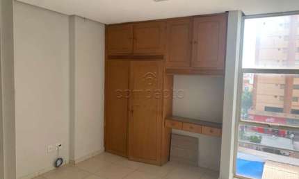 Comercial Sala/Loja Condomínio em São José do Rio Preto