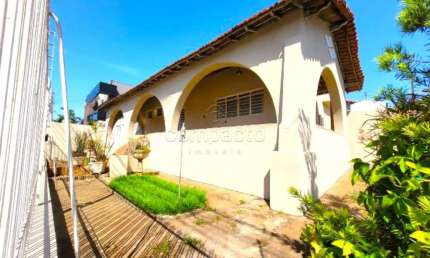 Casa com 3 quartos para alugar na Rua Doutor Presciliano Pinto, Boa Vista, São José do Rio Preto