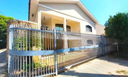 Casa com 4 quartos para alugar na Rua Doutor Presciliano Pinto, Santos Dumont, São José do Rio Preto
