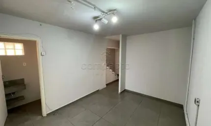 Casa com 2 quartos para alugar na Rua Silva Jardim, Vila Santa Cruz, São José do Rio Preto