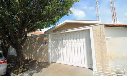 Casa com 3 quartos para alugar na Rua Floriano Peixoto, Boa Vista, São José do Rio Preto