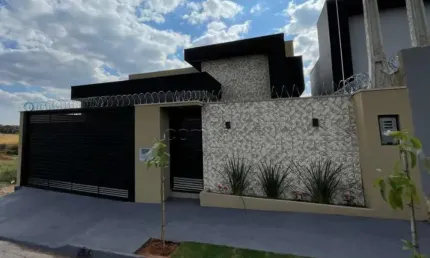 Casa com 3 quartos à venda na Vila Toninho, São José do Rio Preto 
