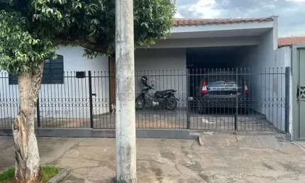 Casa com 3 quartos à venda no Conjunto Habitacional São Deocleciano, São José do Rio Preto 