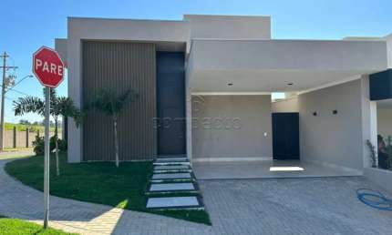 Casa em condomínio fechado com 3 quartos à venda no Residencial Maria Júlia, São José do Rio Preto 