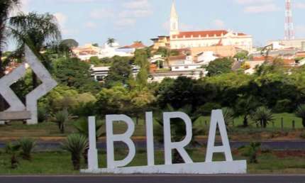 Terreno à venda no Centro, Ibirá 
