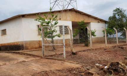 Casa com 2 quartos à venda no Centro, Mendonça 