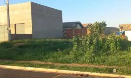 Terreno à venda no Parque Residencial Dignidade, São José do Rio Preto 