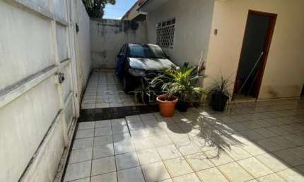Casa com 3 quartos à venda no Conjunto Habitacional Cristo Rei, São José do Rio Preto 