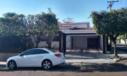 Casa com 3 quartos à venda no Jardim Nazareth, São José do Rio Preto 