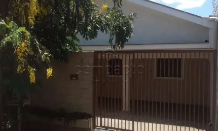 Casa com 4 quartos à venda no Conjunto Habitacional Costa do Sol, São José do Rio Preto 