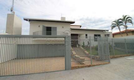 Casa com 4 quartos à venda no Jardim Redentor, São José do Rio Preto 