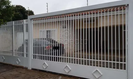 Casa com 3 quartos à venda no Parque Residencial Romano Calil, São José do Rio Preto 