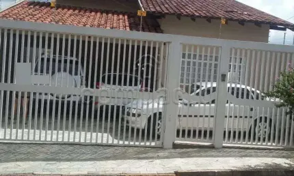 Casa com 3 quartos à venda na Vila Esplanada, São José do Rio Preto 