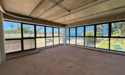 Comercial Sala/Loja Condomínio em São José do Rio Preto