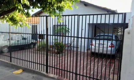 Casa com 3 quartos à venda no Conjunto Habitacional Costa do Sol, São José do Rio Preto 
