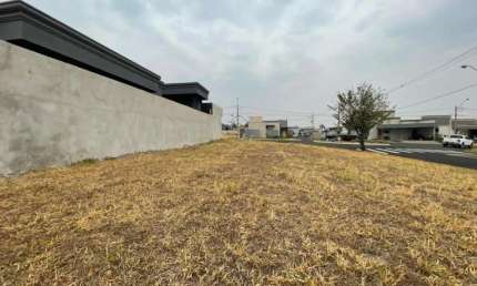 Terreno em condomínio fechado à venda no Residencial Alta Vista, São José do Rio Preto 