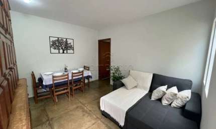 Casa com 2 quartos para alugar na Rua Maria Barreto Daud, Parque Quinta das Paineiras, São José do Rio Preto