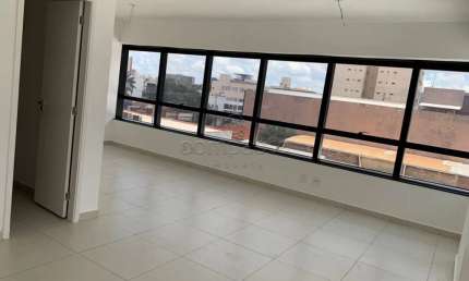 Comercial Sala/Loja Condomínio em São José do Rio Preto