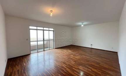 Apartamento com 3 quartos para alugar na Rua Coronel Spinola Castro, Centro, São José do Rio Preto