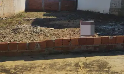 Terreno à venda no Residencial Santa Regina, São José do Rio Preto 