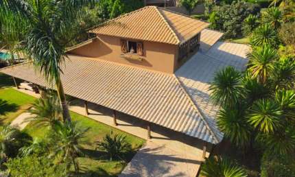 Casa em condomínio fechado com 4 quartos à venda na Zona Rural, Guapiaçu 