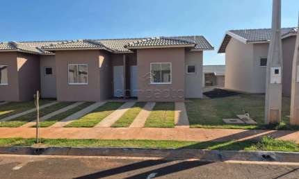 Casa em condomínio fechado com 2 quartos à venda na Zona Rural, Bady Bassitt 