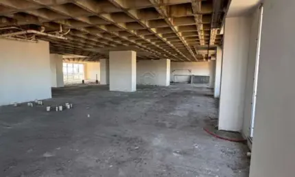 Comercial Sala/Loja Condomínio em São José do Rio Preto