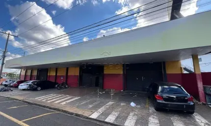 Barracão / Galpão / Depósito para alugar na Avenida Danilo Galeazzi, Jardim Caparroz, São José do Rio Preto