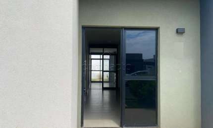 Casa com 3 Quartos (1 Suíte) para alugar, 88m² - Condomínio FENHOUSE