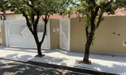 Casa com 2 quartos à venda no Parque Residencial Cambuí, São José do Rio Preto 