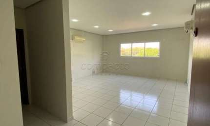 Comercial Sala/Loja Condomínio em São José do Rio Preto