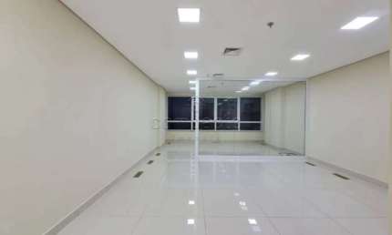 Comercial Sala/Loja Condomínio em São José do Rio Preto