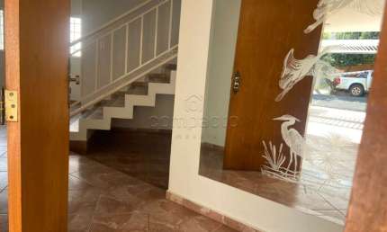 Casa com 3 quartos para alugar na Rua Joaquim Fernandes Diniz, Jardim Tarraf II, São José do Rio Preto