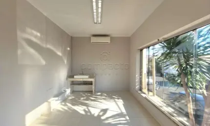 Sala comercial para alugar na Rua Doutor Raul Silva, Nova Redentora, São José do Rio Preto