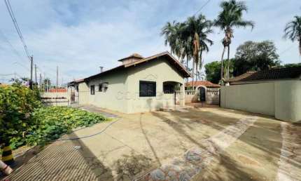Casa comercial para alugar na Avenida Waldomiro Daud, Parque Residencial Comendador Mançor Daud, São José do Rio Preto