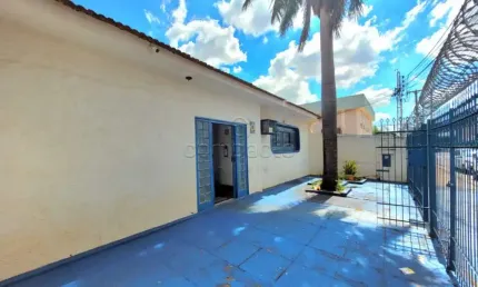 Casa comercial para alugar na Rua Oswaldo Cruz, Vila Moreira, São José do Rio Preto