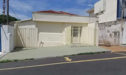 Casa comercial para alugar na Rua Mirassol, Vila Nossa Senhora da Paz, São José do Rio Preto
