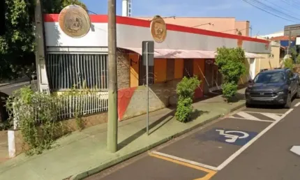 Casa comercial para alugar na Rua Souza Barros, Vila Aurora, São José do Rio Preto