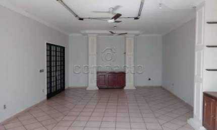 Casa comercial para alugar na Avenida Doutor Elieser Magalhães, Santa Casa, Mirassol