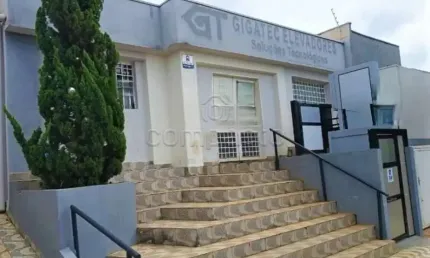 Casa comercial para alugar na Rua José Silva do Amaral Sales, Jardim Roseana, São José do Rio Preto