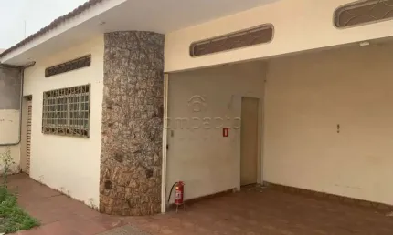 Casa comercial para alugar na Rua General Glicério, Vila São Pedro, São José do Rio Preto