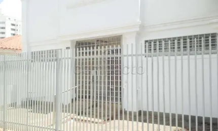 Casa comercial para alugar na Rua Tiradentes, Boa Vista, São José do Rio Preto