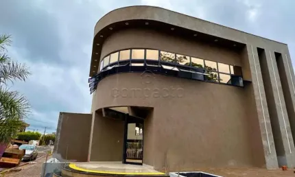 Casa comercial à venda no Jardim Maria Cândida, São José do Rio Preto 