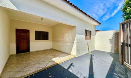 Casa com 2 quartos para alugar na Rua José Segallio Filho, Vila Clementina, São José do Rio Preto