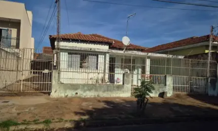 Casa com 4 quartos à venda no Parque Estoril, São José do Rio Preto 