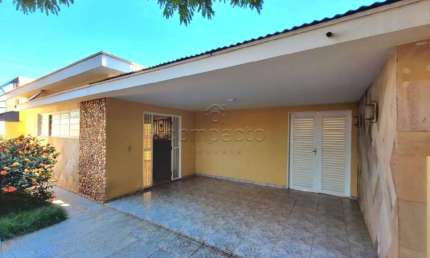 Casa com 3 quartos para alugar na Rua Doutor Coutinho Cavalcanti, Jardim América, São José do Rio Preto