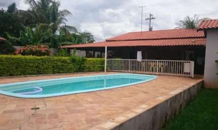 Linda Chácara Completa para Locação em São José do Rio Preto!