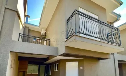 Casa em condomínio fechado com 2 quartos para alugar na Rua Ararigboia, Vila Anchieta, São José do Rio Preto