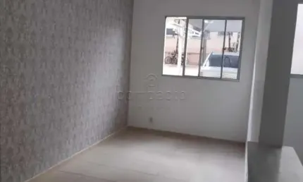 Apartamento térreo com 2 Quartos para alugar - Jardim Yolanda